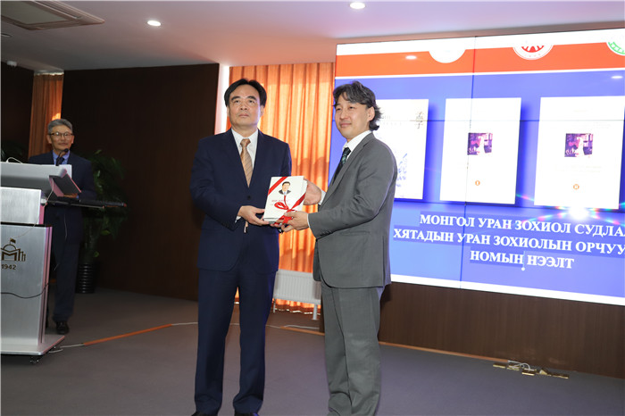 4.831գɹŹѧойƷ׷ʽоС