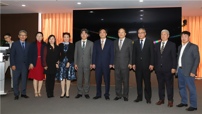 6.831գɹŹѧойƷ׷ʽоС