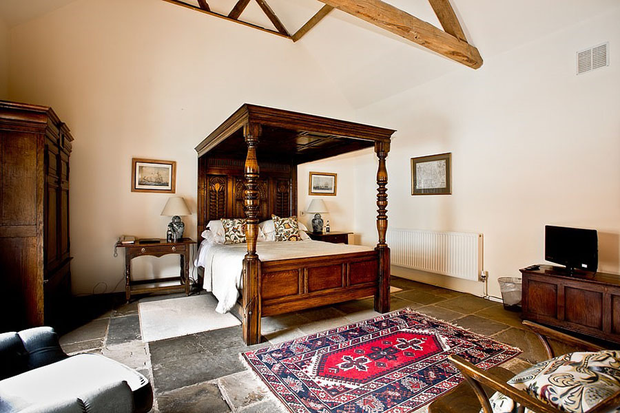 Old Downton Lodgeһҡ