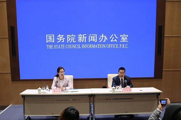 中国国际问题研究院常务副院长阮宗泽介绍推动构建人类命运共同体有关情况。中国网王瑞芳摄