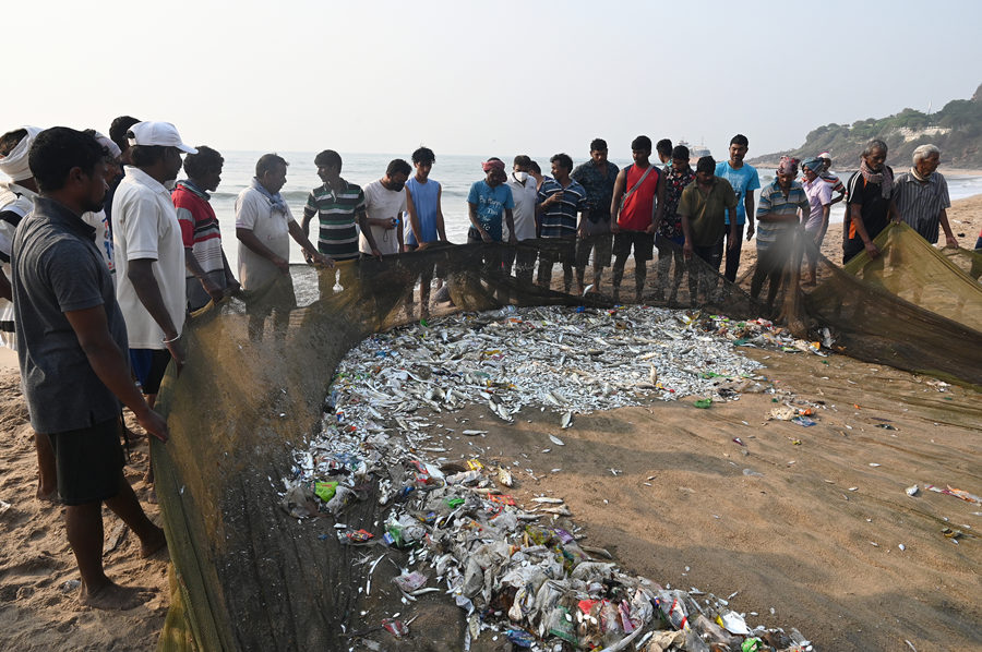 ʱ2021331գӡάϣҰﱣSrikanth Mannepuri㵽ЩϵӰƬУող㱻ڰװԼϰװ֮СӾйȨƷתء