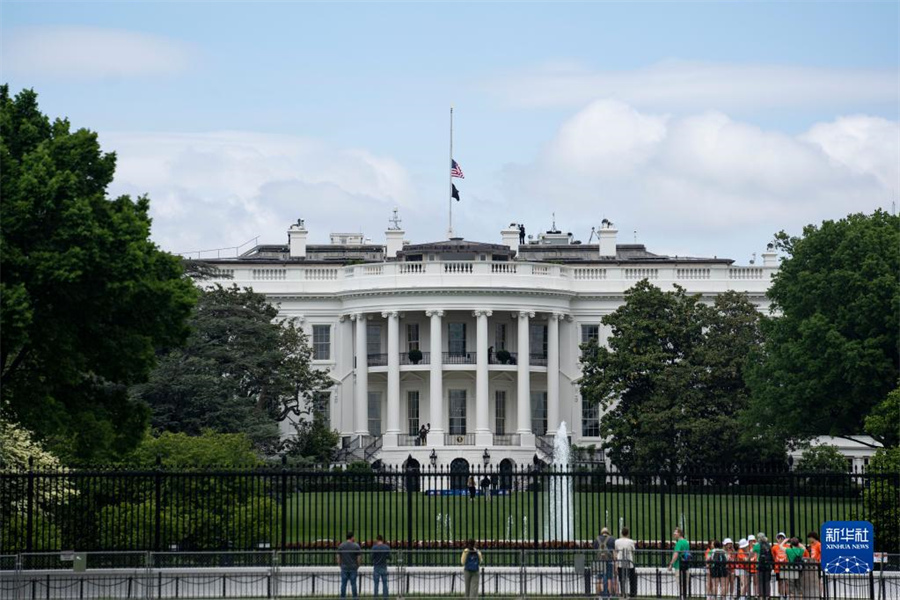 512գʢٰ׹쵿¹ߡͳݵǵڰ׹վ˵죬Ǽһ̱100¹ڡ»