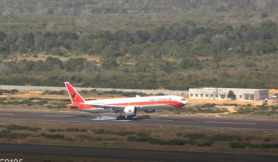����777-300��ȫ����4F�ܵ�