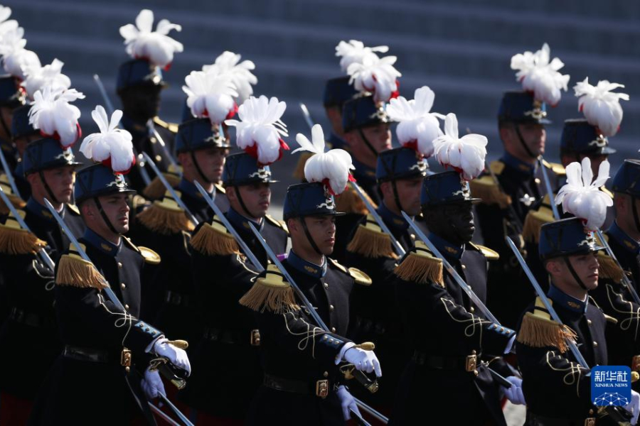 714ڷЭ͹㳡Ĺıʽֳ» ߾ 