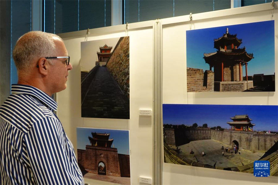 721գιɫвάٰԳǽͼƬչͼƬΪйɫн30ףһ֣ǽҡԳǽͼƬչ21ɫάйĻĿĻ» ׿ 