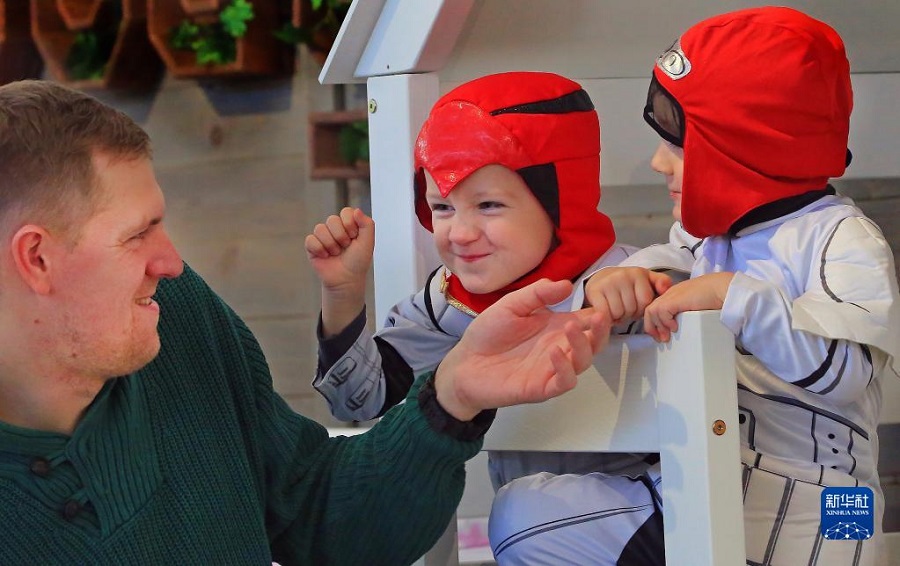 1015գڰ׶˹˹ˣһ˫̥ͼҳڻϷ