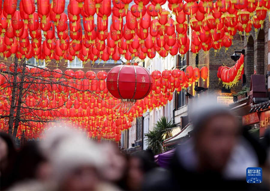 1��20�գ�������Ӣ���׶��й������������й�ũ���´��ٽ����׶��й�����ζ��Ũ���»������ ��ӱ ��