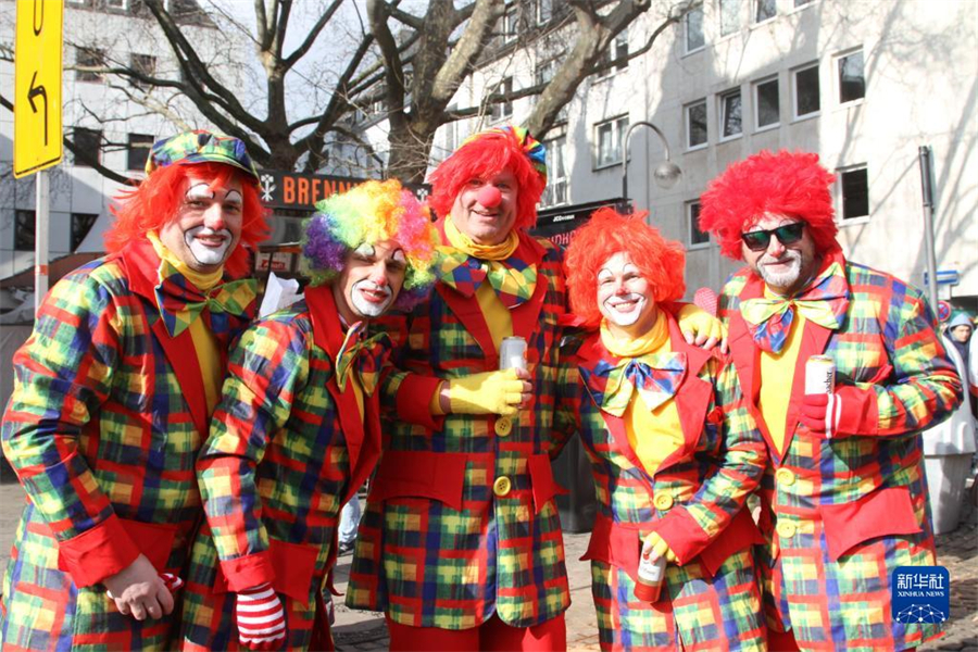 220գڵ¹¡μӡõһеĿǺӰ¹¡񻶽ڵͷϷõһ20ڿ¡Уӵ200ʷĻʢ߳1823¡񻶽ί𣬵¹¡񻶽200ʷǵ¹ģĿ񻶽ڣҲŷĿ񻶽֮һ»  