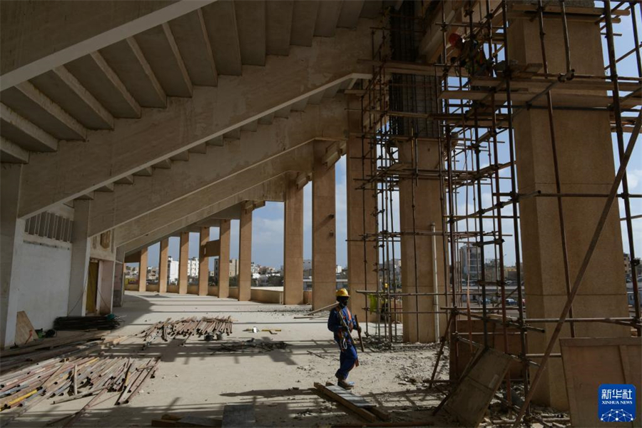 322գڼӶ׶￦ɣʩйԮڼӶ4άĿǽйʵʩĹģԮĿ4ά޺졣ɣ⣬3ֱλھöա˺ͼýܶ»  