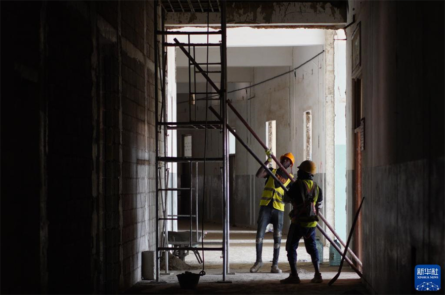 322գڼӶ׶￦ɣʩйԮڼӶ4άĿǽйʵʩĹģԮĿ4ά޺졣ɣ⣬3ֱλھöա˺ͼýܶ»  