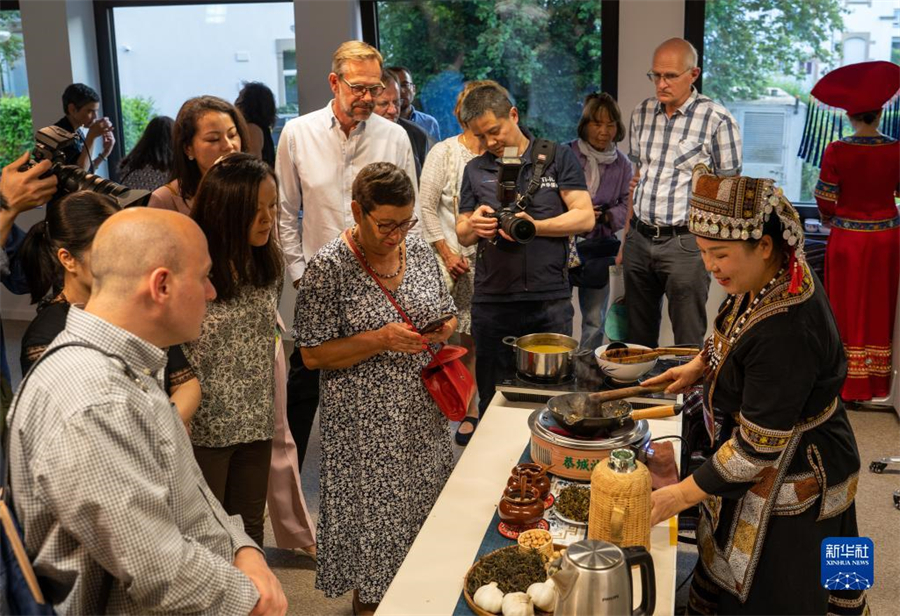 63¬ɭйĻġ¡żֳǰ¡ż¬ɭȹС»  