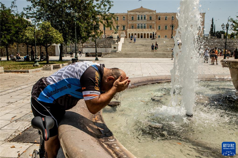 712գϣ׶ŵ䣬Ȫϴ»緢Լ˹Ī˹ŷ㣩