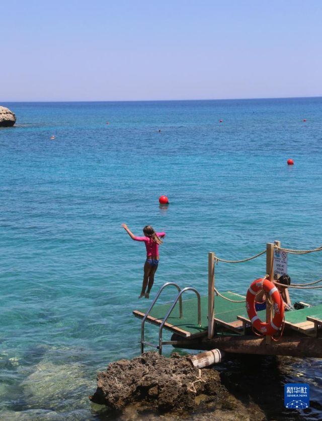 714գ·˹˹һ̲һС뺣»  