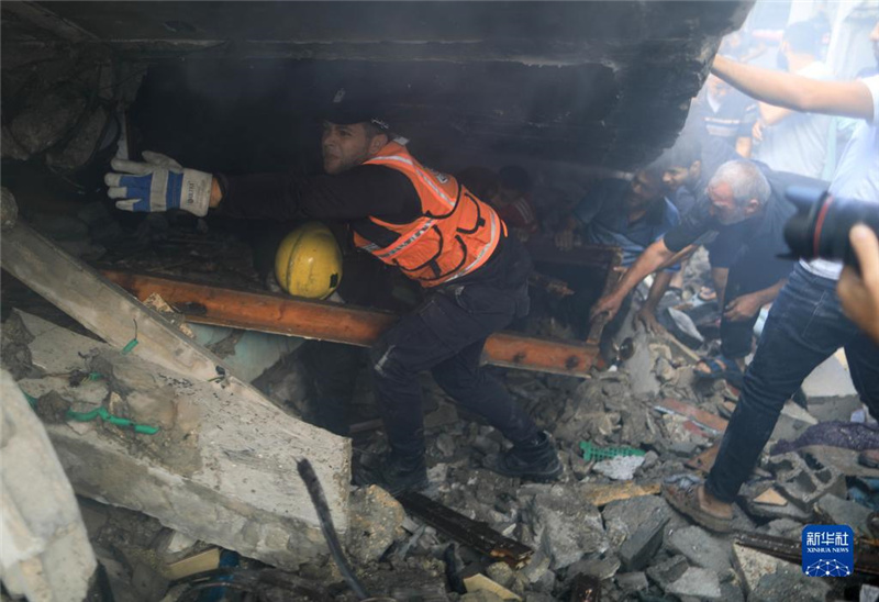 1014գڼɳشϲк˹ɫпϮըٵĽоԮ»緢㣩