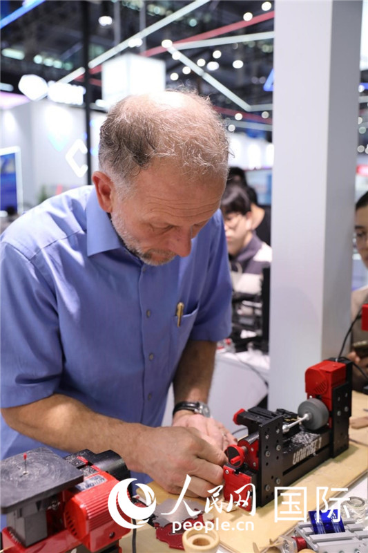 25йʸ¼ɹ׻15ڿĻͼΪչֳʾܼӹߡ ³