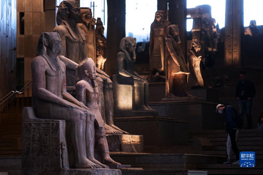 1130գһڰĴ󰣼ݲιۡ¥ݡϵĵ»緢¡㣩