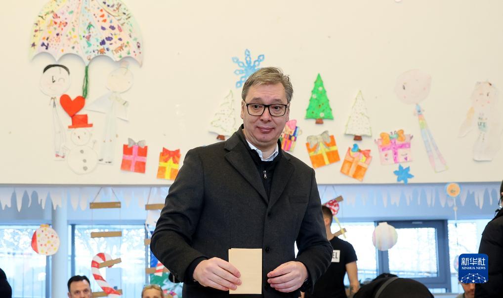 1217գάͳ׶һͶƱվͶƱ»緢׵ά㣩