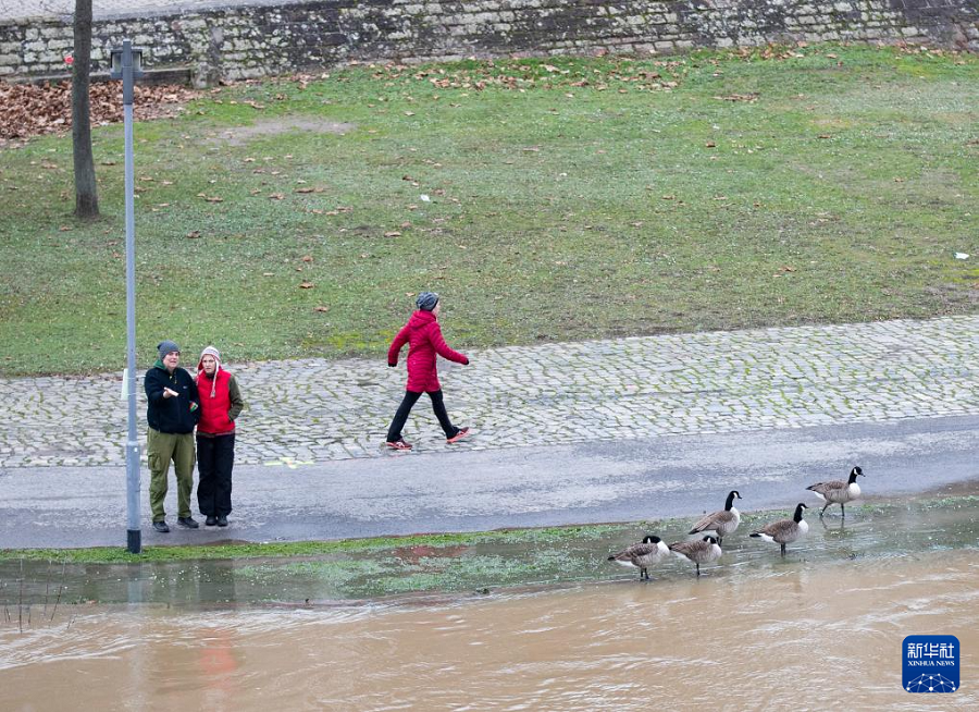 17գڵ¹˸վ̰Ӻˮԡ» ŷ 