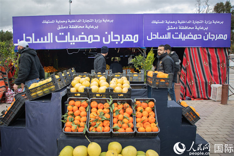 λ�ڴ���ʿ���ϳǸ�������������չ���г������������� Ѧ����