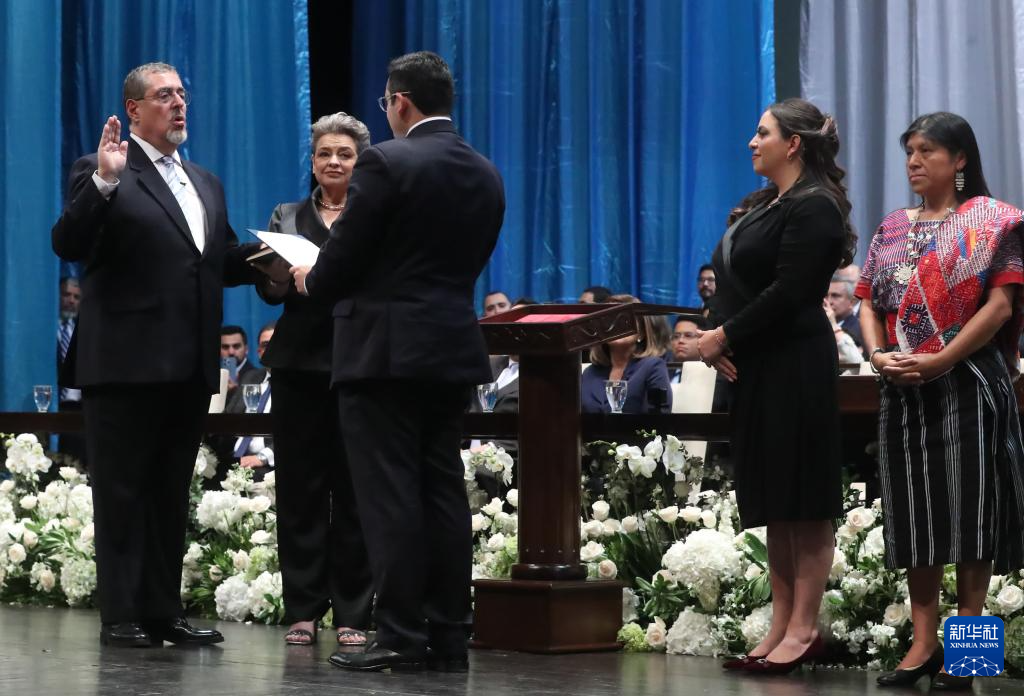 1��15�գ���Σ�������׶�Σ�������ǵĹ��Ҿ�Ժ�������ɶࡤ�������壨��һ�����ľ���Σ��������ͳ���»��緢�������塤����˹�㣩