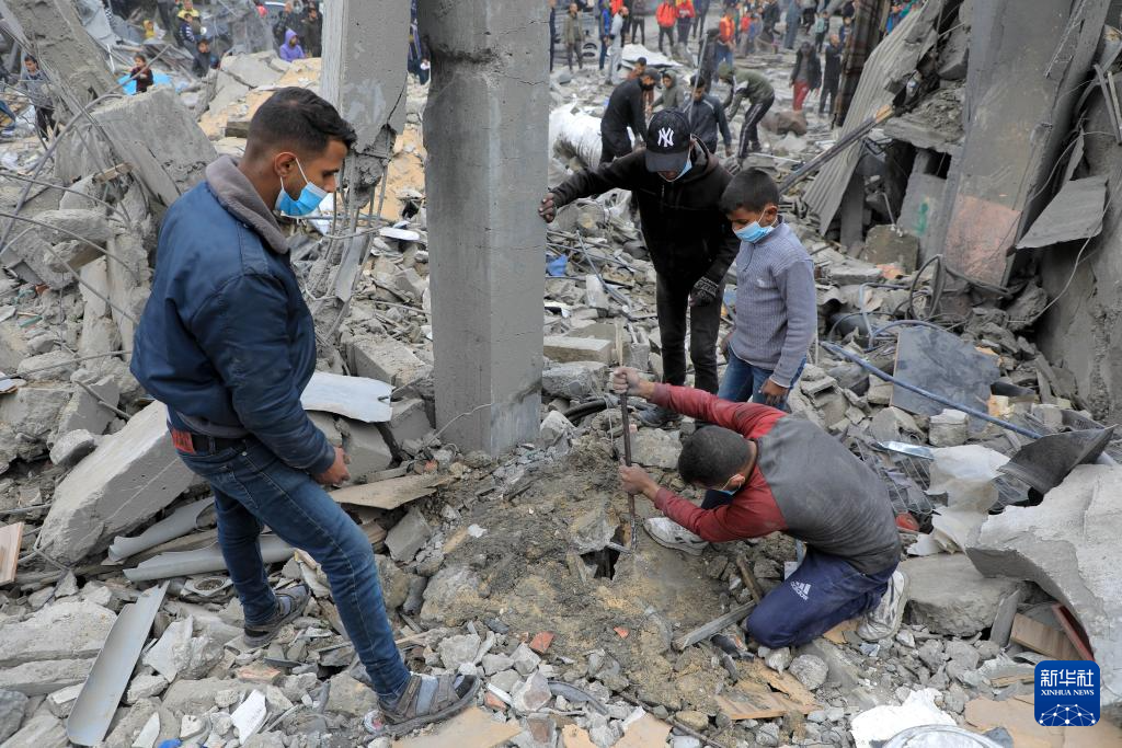 222գڼɳشϲ˹̹˲鿴ԾϮķ档»緢ˡռߵ㣩