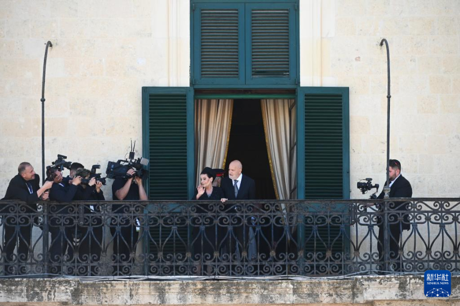 44գ׶ͳķ˹Ƥ̩²ŵ󣩺ɷͳ̨Ⱥ֡»緢ɭ 㣩