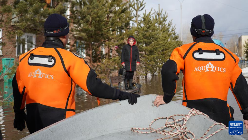 45գڹ˹̹ĪݣԮԱؾתơ»緢˹̹ͼ