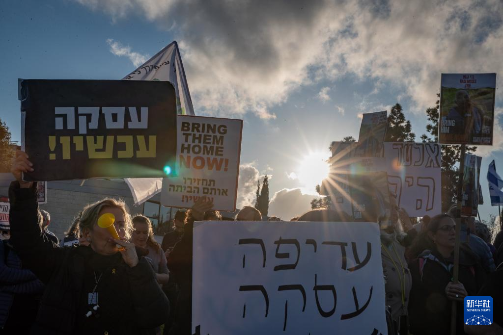 49գɫбѺԱҮ·мᣬҪɫڼɳشʵͣ𲢾˹̹˹ֿ˶˹Э飬ñѺɫ˾͡» ¾ 