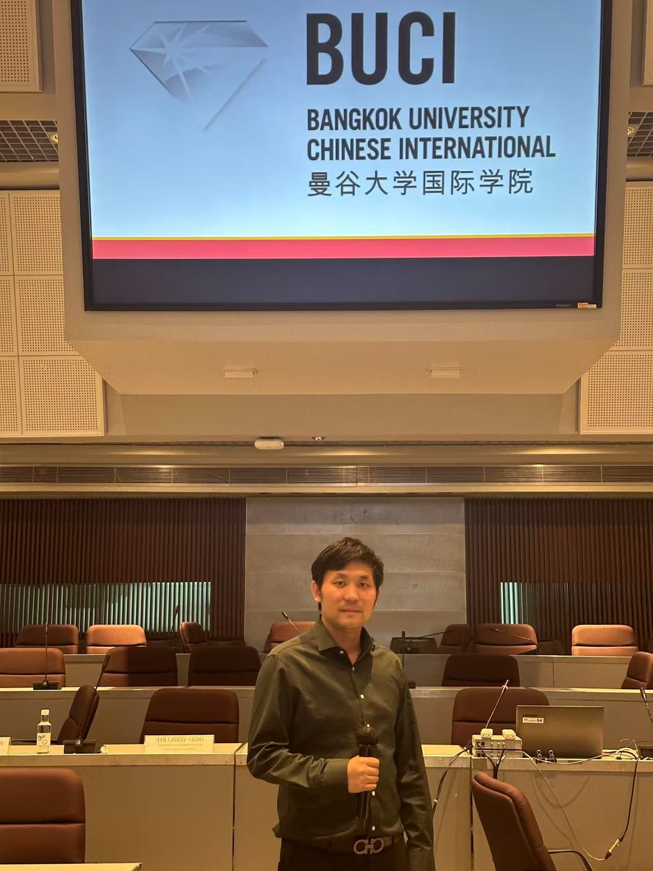 旅泰青年学者、曼谷大学博士谢鋆。受访者供图