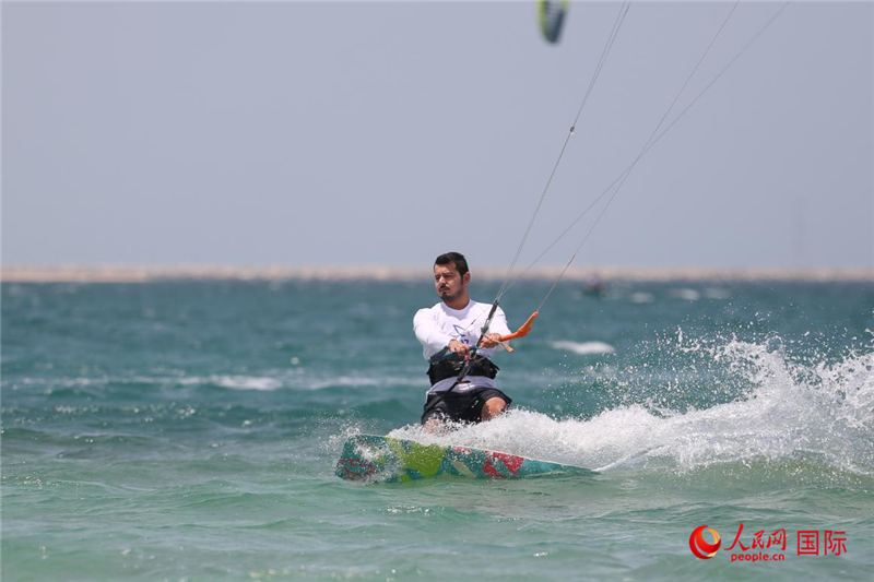 一名选手在比赛中。人民网塔里克·易卜拉欣摄