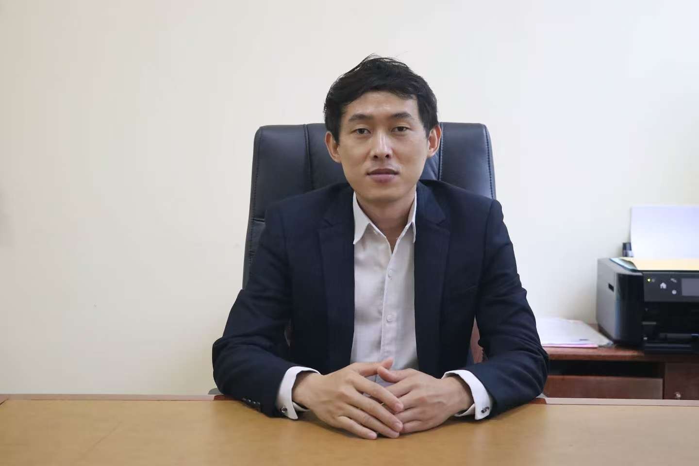 柬埔寨王家研究院孔子学院柬方院长陈统崇。受访者供图