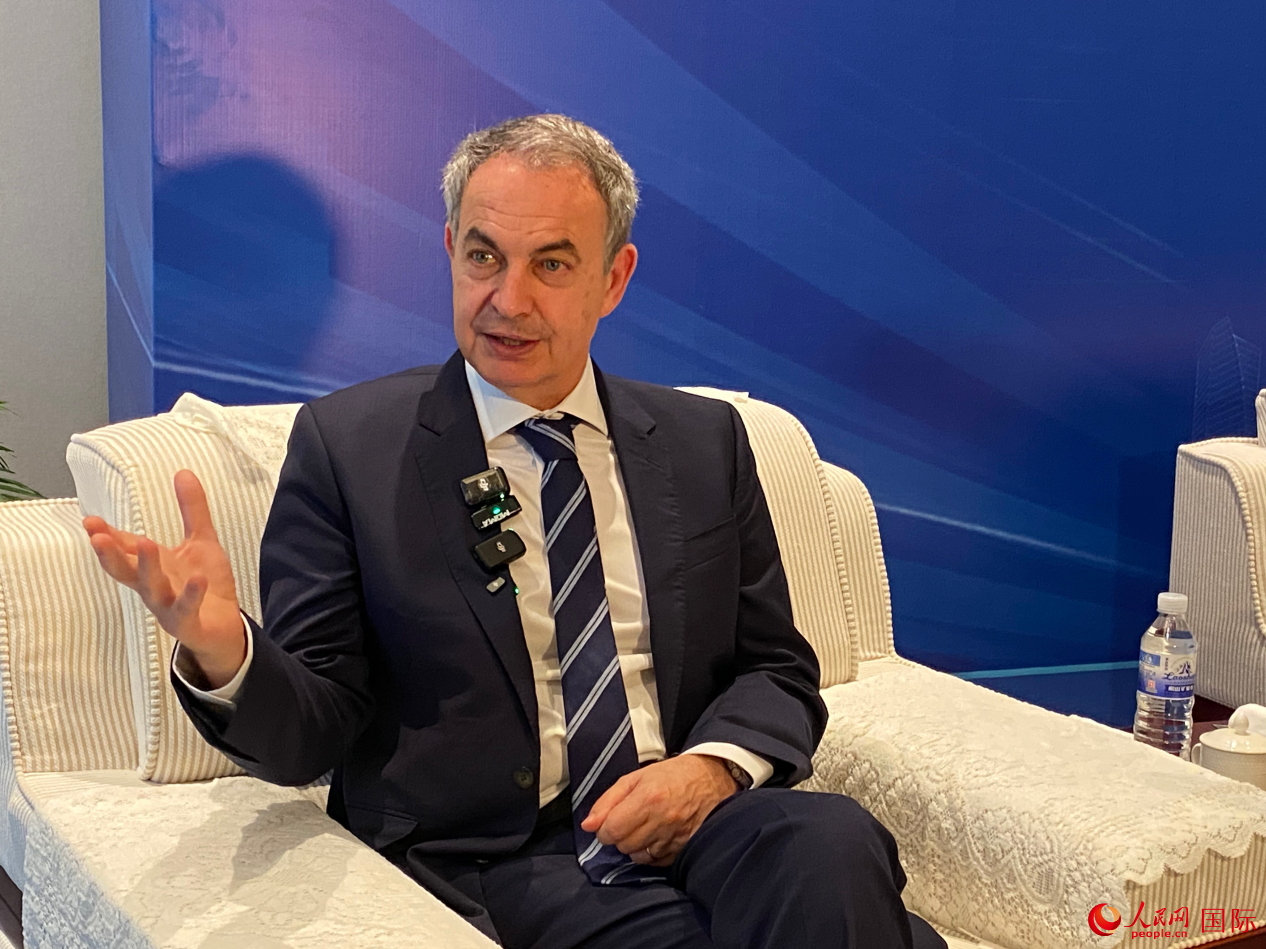 西班牙前首相萨帕特罗接受人民网专访。人民网 章倩波摄