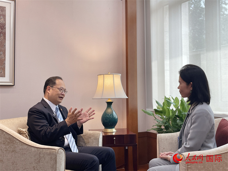 泰国驻华大使韩灿才接受人民网专访。人民网 武妍虹摄