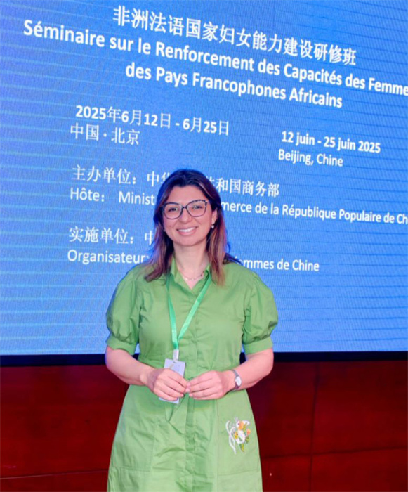 纳迪娅今年6月赴华参加活动留影。受访者供图