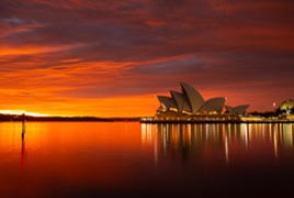 朝霞中的悉尼歌剧院