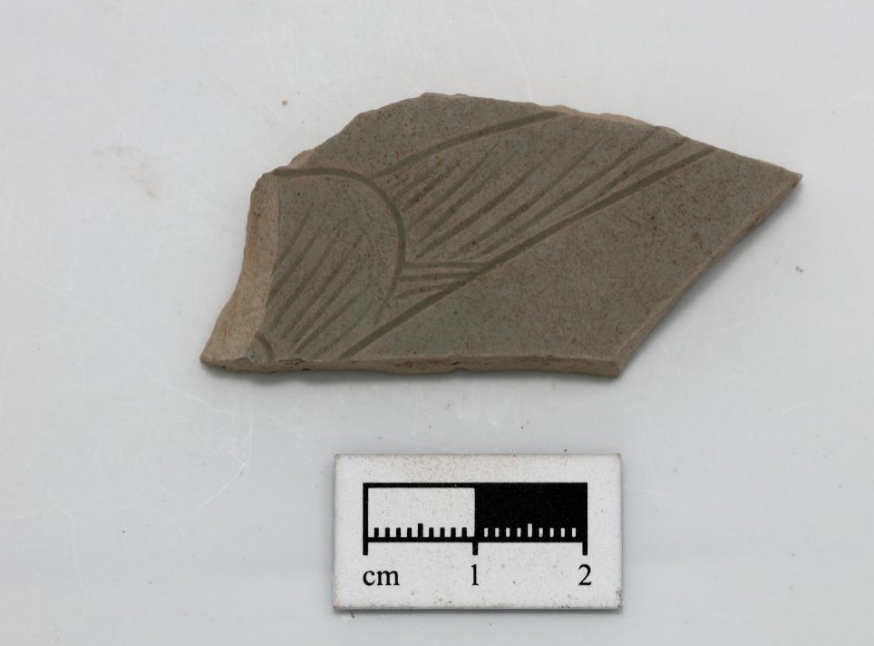 考古发现的瓷器碎片。中沙联合考古队供图