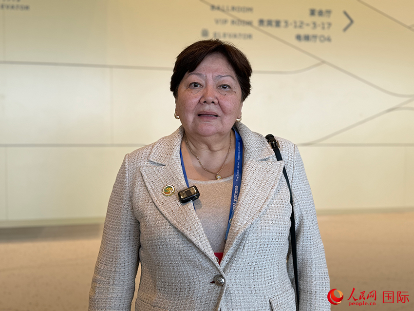 马季娜·贾布瑟诺娃(Madina Jarbussynova),联合国消除对妇女歧视委员会委员。人民网记者 阿尔达克 摄