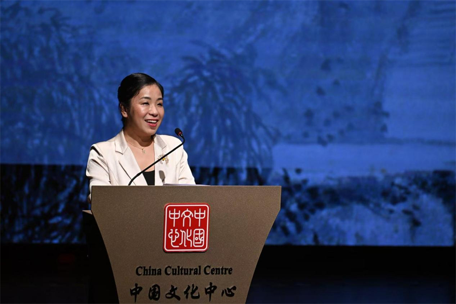 中国国家博物馆副馆长陈莉在特展现场致辞。新加坡中国文化中心供图