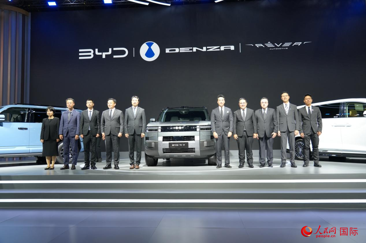 展会现场。人民网记者简承渊摄