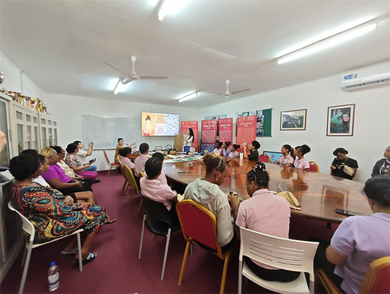 讲座现场。驻塞舌尔使馆供图