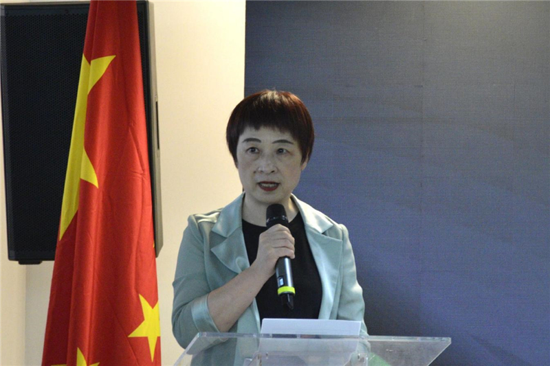 中国驻里约热内卢总领事田敏在中国—巴西科技创新中心实体化运营启动仪式上致辞。 陈妤汎摄