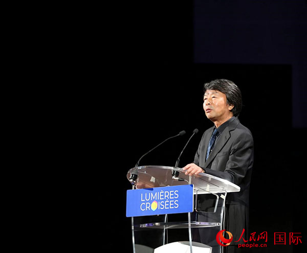 作家刘震云带来精彩演讲。人民网记者 于超凡摄