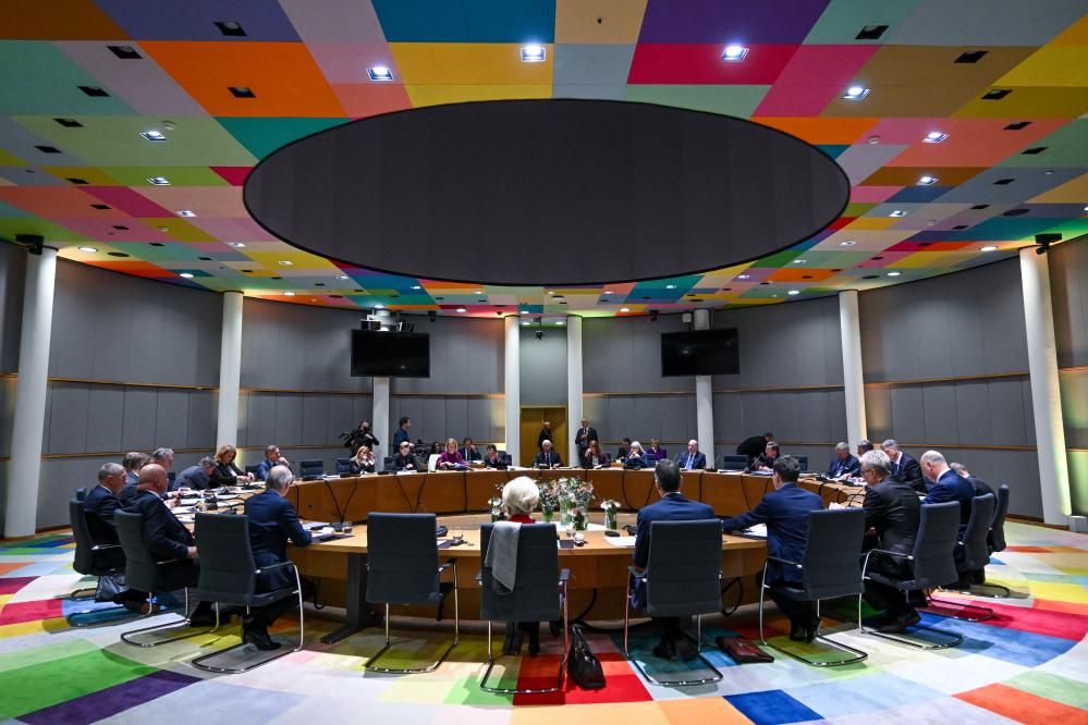 这是1月22日在比利时布鲁塞尔拍摄的欧盟紧急峰会现场。欧盟领导人1月22日晚在比利时首都布鲁塞尔召开紧急峰会，讨论如何应对美国总统特朗普在瑞士达沃斯的针对格陵兰岛的言论及其随后一系列表态。新华社发（欧盟供图）
