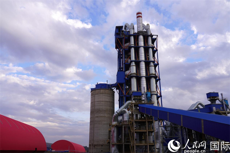 莱米国家水泥厂一角。人民网记者 黄炜鑫摄