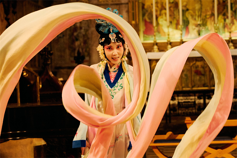 图片为演出现场。 杨浩鹏摄