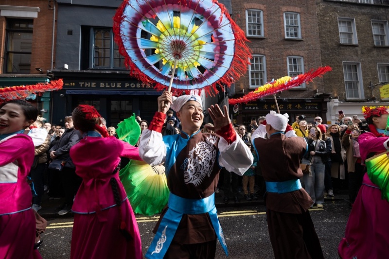 伦敦新春庆典游行现场。姜杼君摄