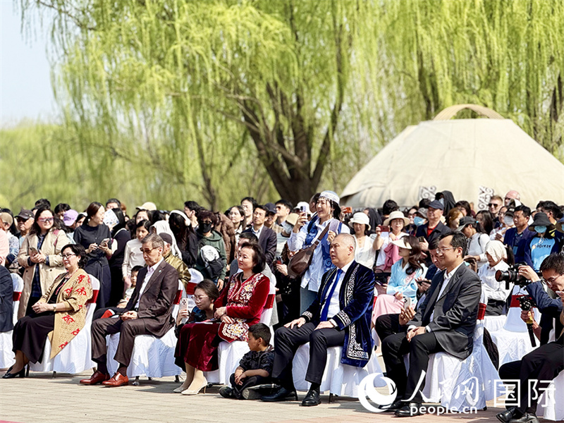 6.活动现场。 人民网记者 阿尔达克·土尔逊太 摄