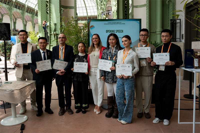 “中国绿色方案”集体亮相巴黎 多个领域引领全球生态转型。  主办方供图