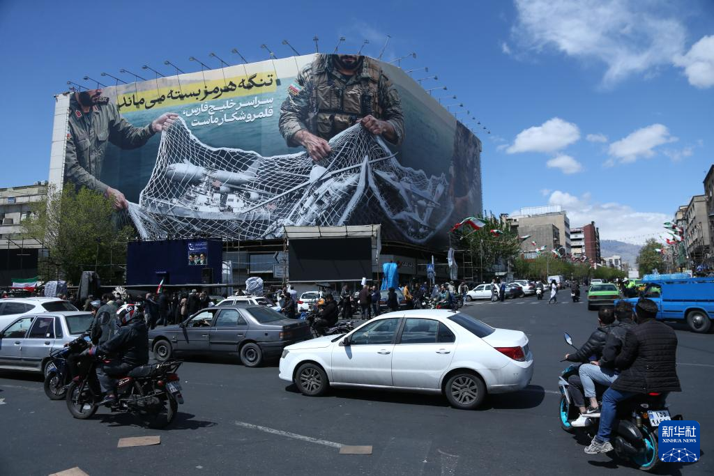 这是4月8日拍摄的伊朗首都德黑兰城市一景。新华社记者 沙达提 摄