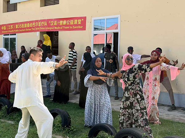 公益课堂其乐融融。袁刚 摄